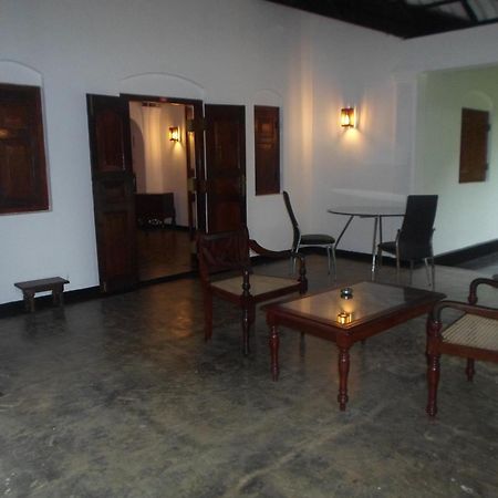 Chitra Ayurveda Hotel Bentota Bilik gambar
