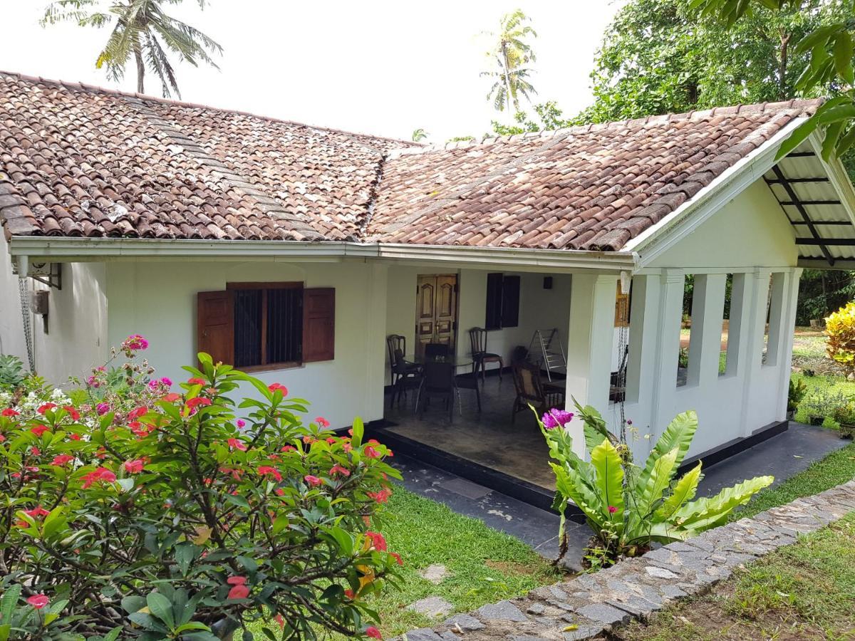 Chitra Ayurveda Hotel Bentota Luaran gambar