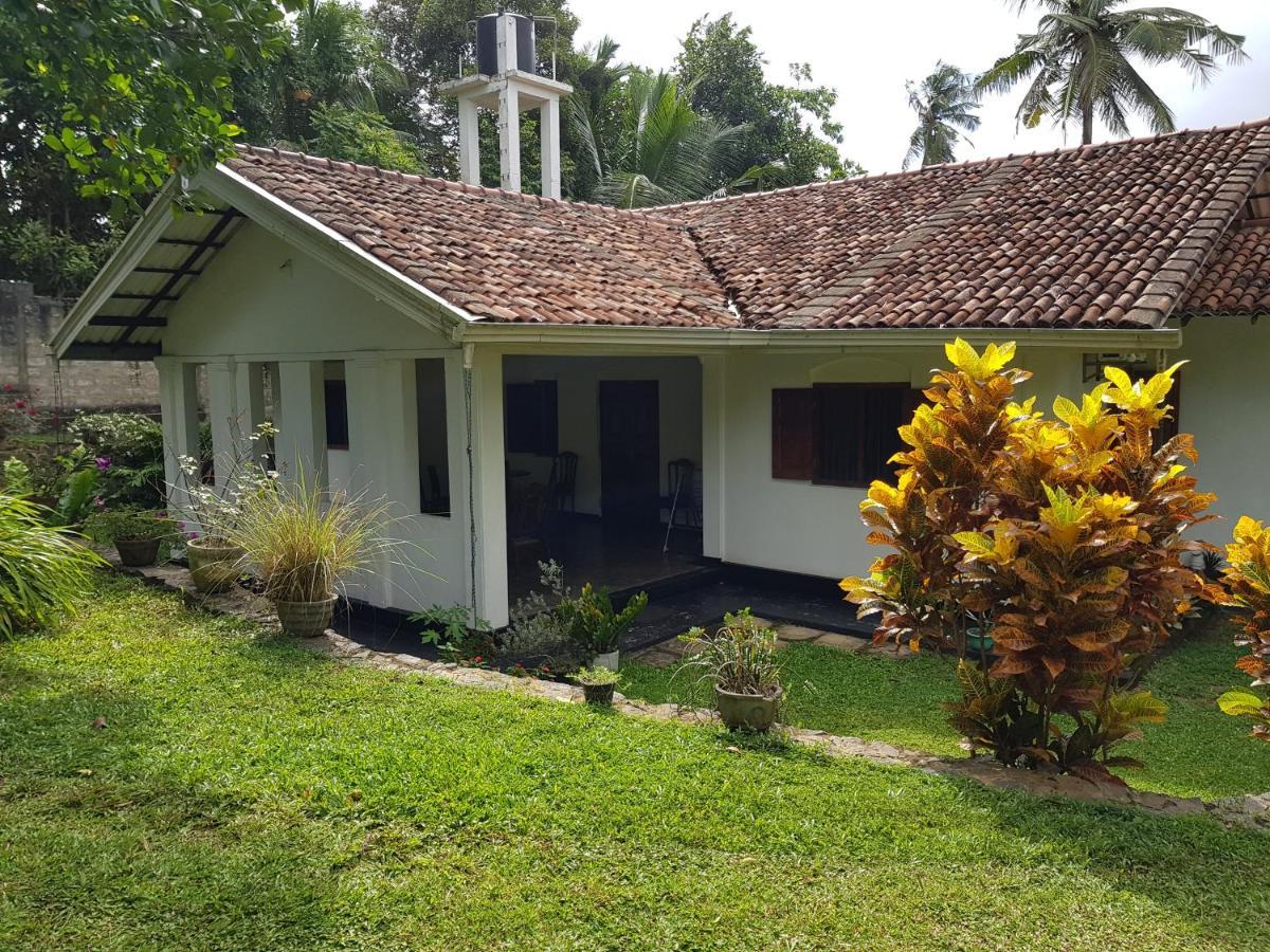 Chitra Ayurveda Hotel Bentota Luaran gambar