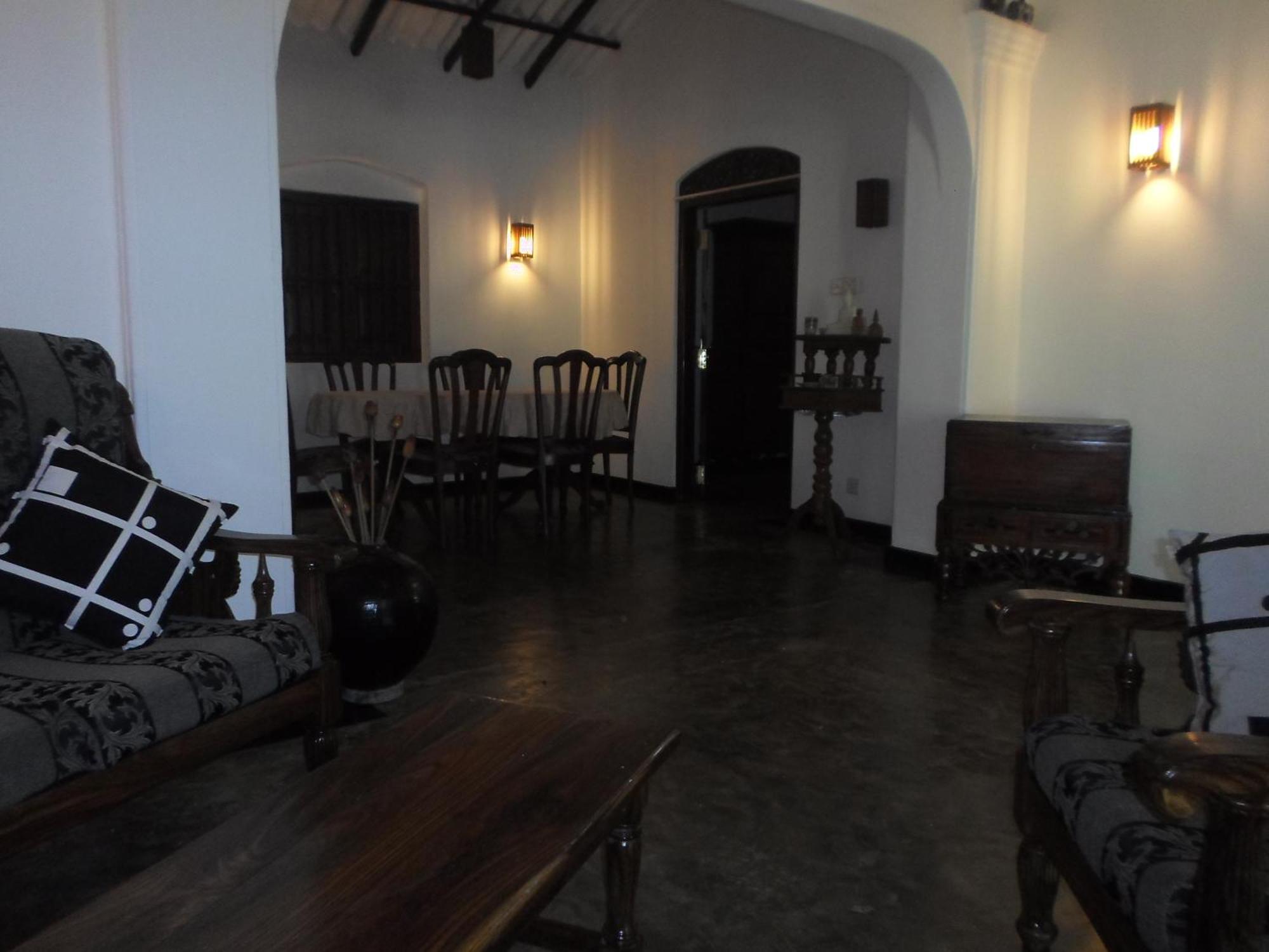 Chitra Ayurveda Hotel Bentota Bilik gambar