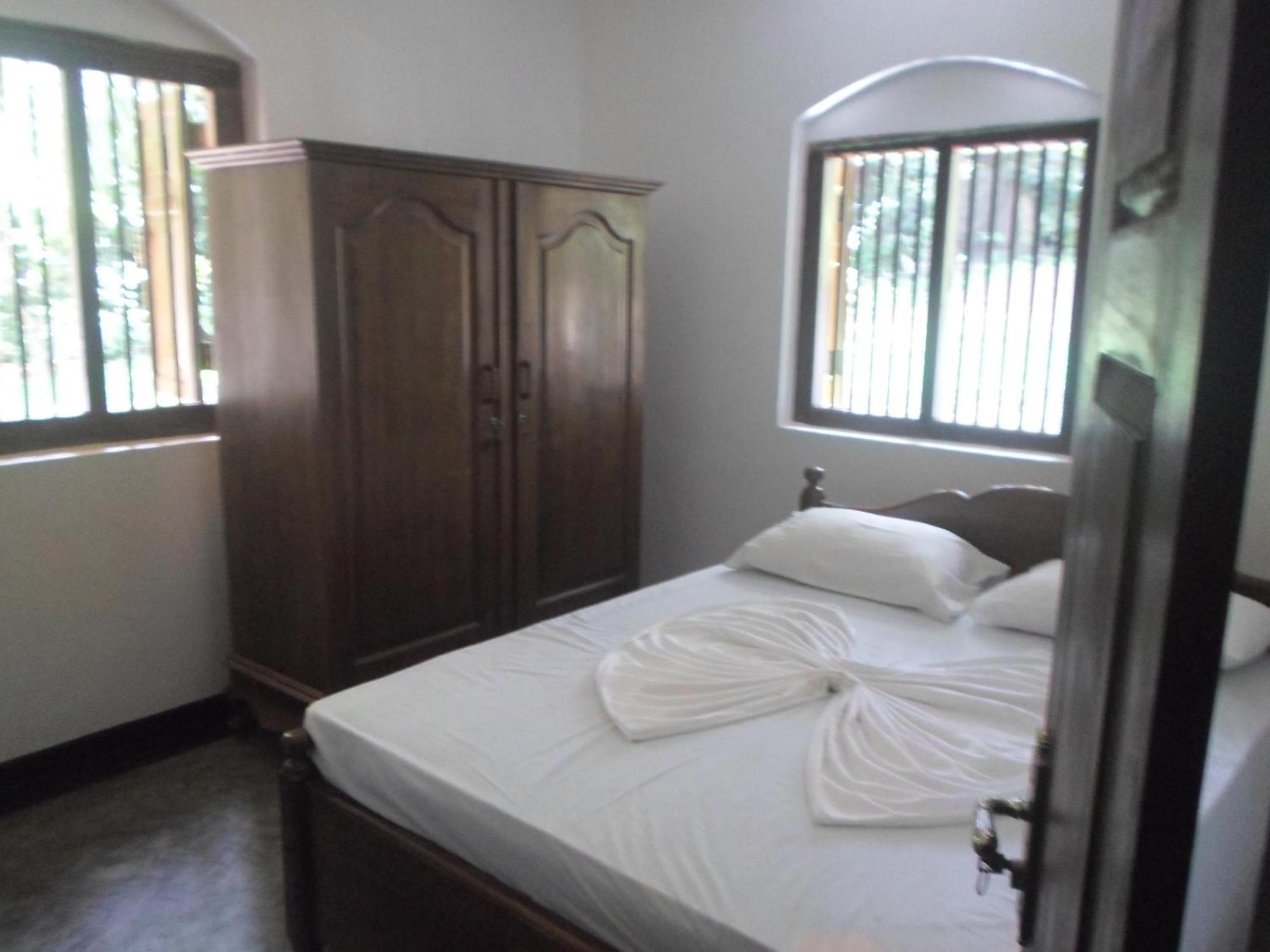Chitra Ayurveda Hotel Bentota Bilik gambar
